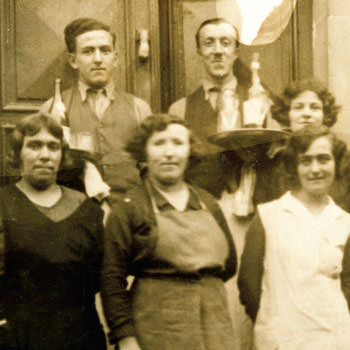 Charles and Hélène SAVY (top right corner) in 1934